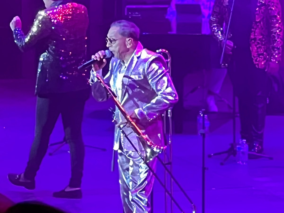 Alberto Barros puso a bailar al Auditorio Nacional al ritmo de la&nbsp;salsa