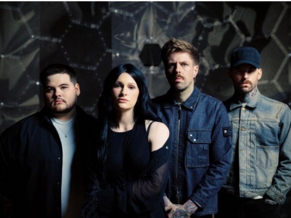 SPIRITBOX&nbsp;REGRESA CON «MOURNING»